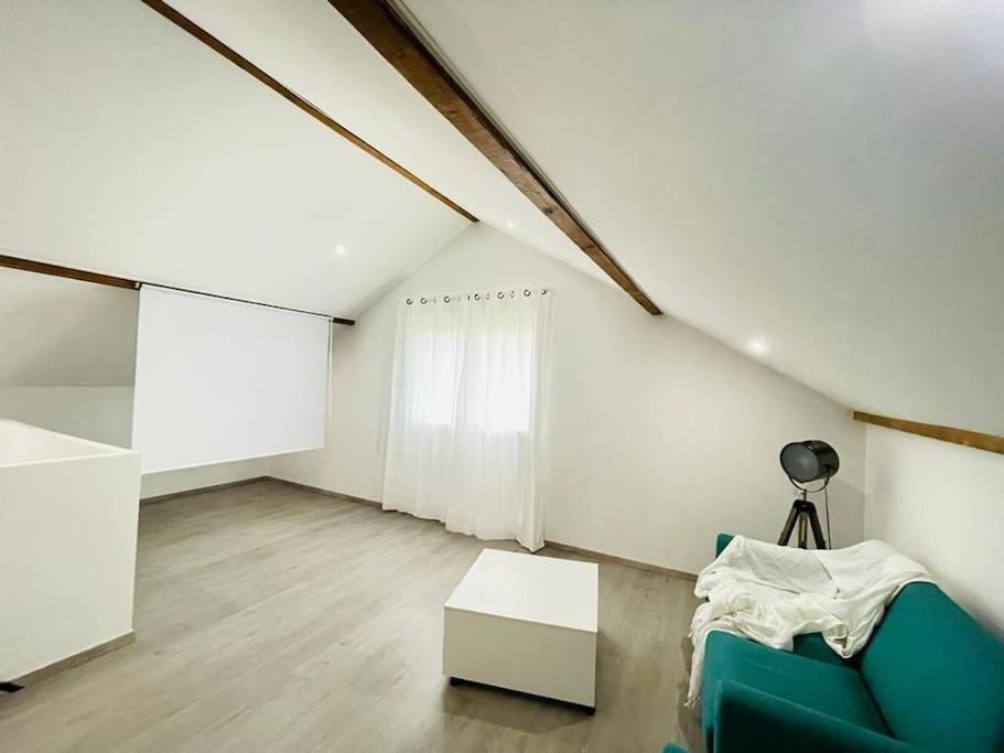 Superbe Appartement Avec Salle De Jeux Vaux-lès-Saint-Claude Dış mekan fotoğraf