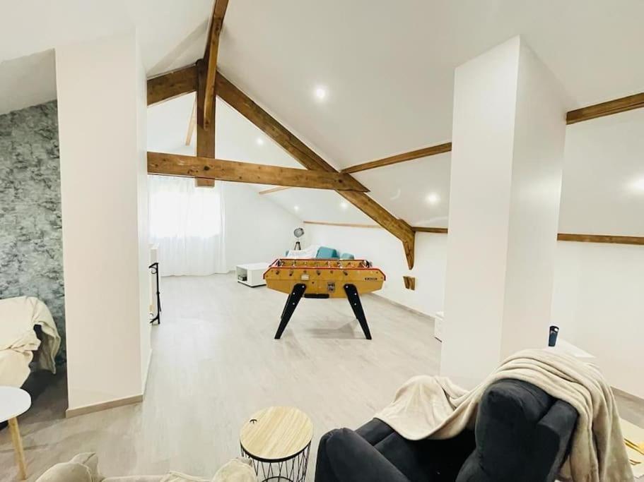 Superbe Appartement Avec Salle De Jeux Vaux-lès-Saint-Claude Dış mekan fotoğraf