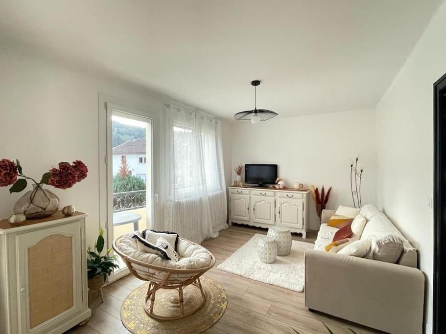 Superbe Appartement Avec Salle De Jeux Vaux-lès-Saint-Claude Dış mekan fotoğraf